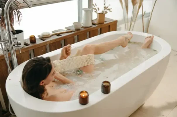 3 Sai Lầm Cần Tránh Khi Dùng Bồn Tắm Massage Tại Nhà